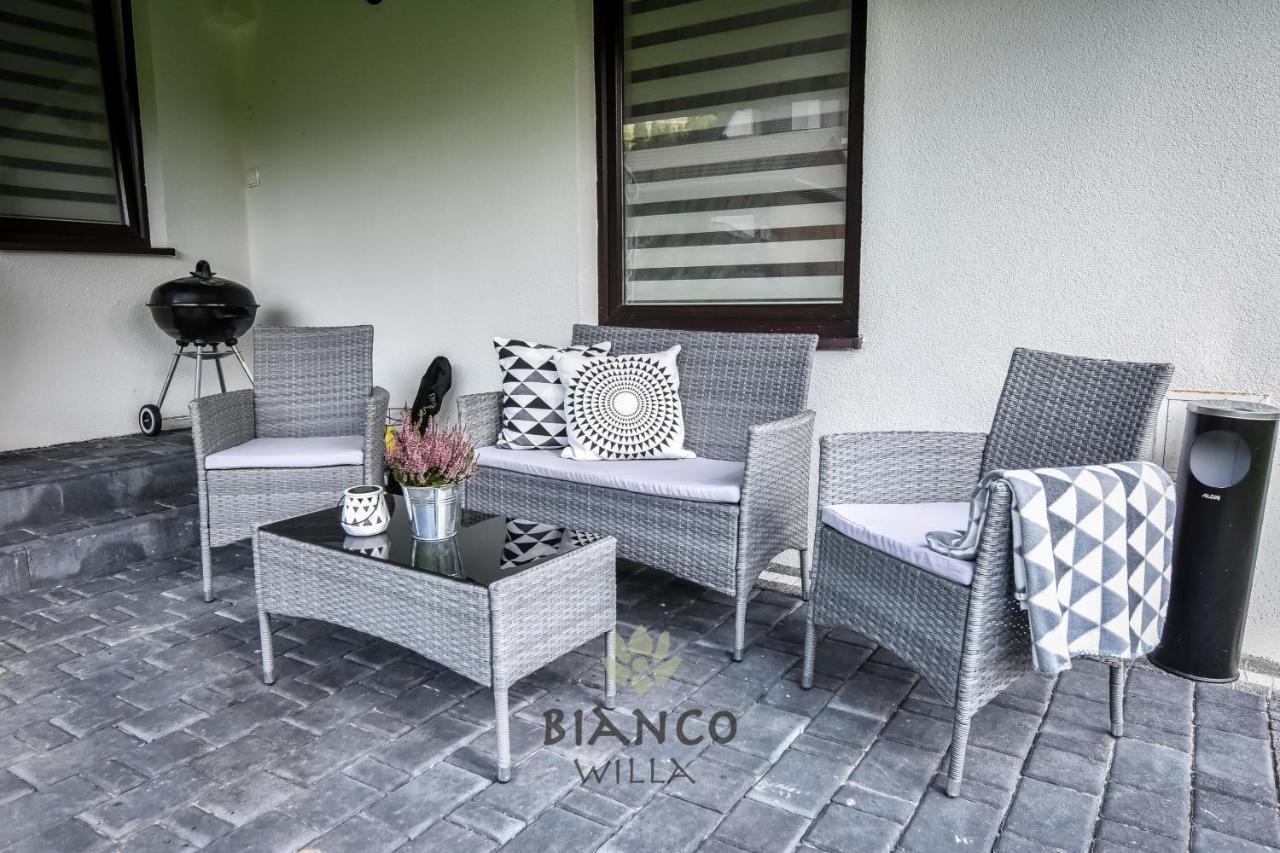 Bianco *