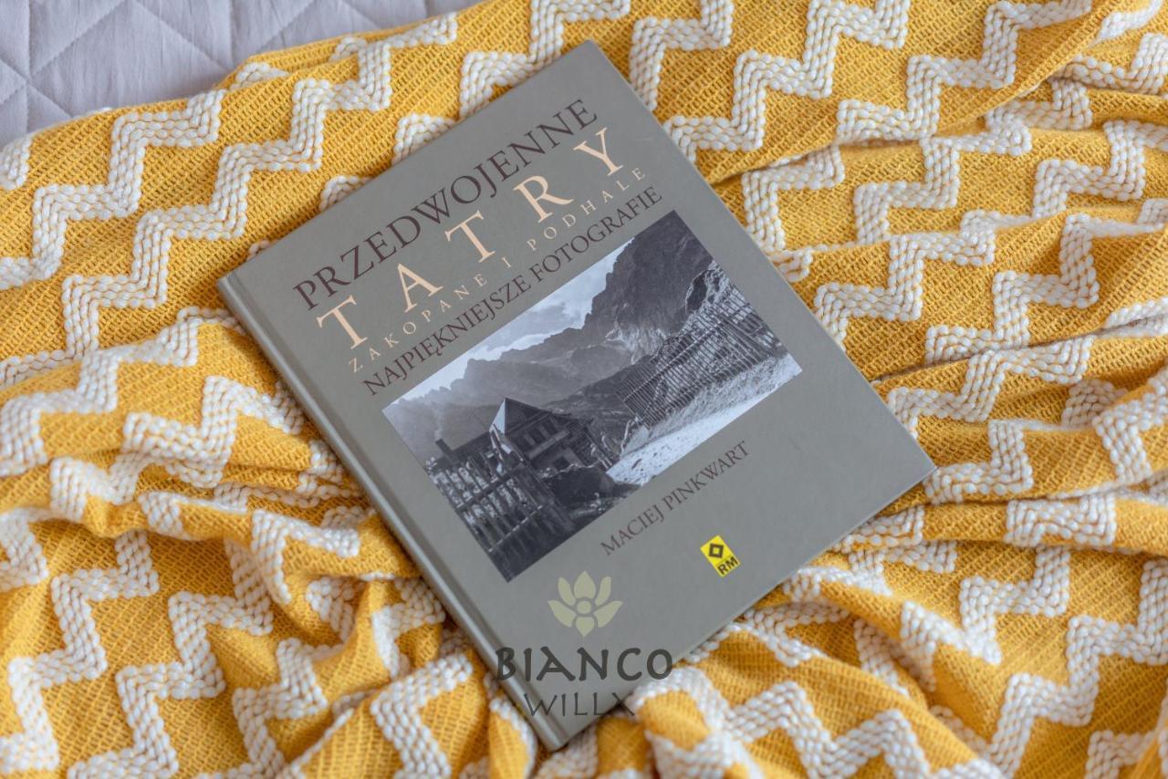 Bianco Проживання в сім'ї